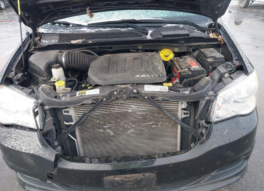 Photo 10 of 2015 Dodge Grand CARAVAN AMERICAN VALUE PKG (VIN 2C4RDGBG9FR569457)