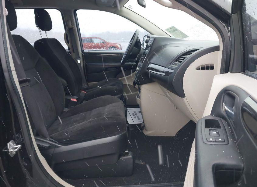 Photo 5 of 2015 Dodge Grand CARAVAN AMERICAN VALUE PKG (VIN 2C4RDGBG9FR569457)