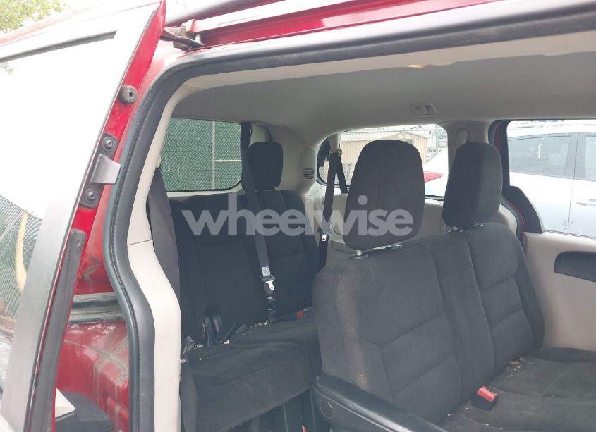 Photo 8 of 2015 Dodge Grand CARAVAN AMERICAN VALUE PKG (VIN 2C4RDGBG9FR650409)