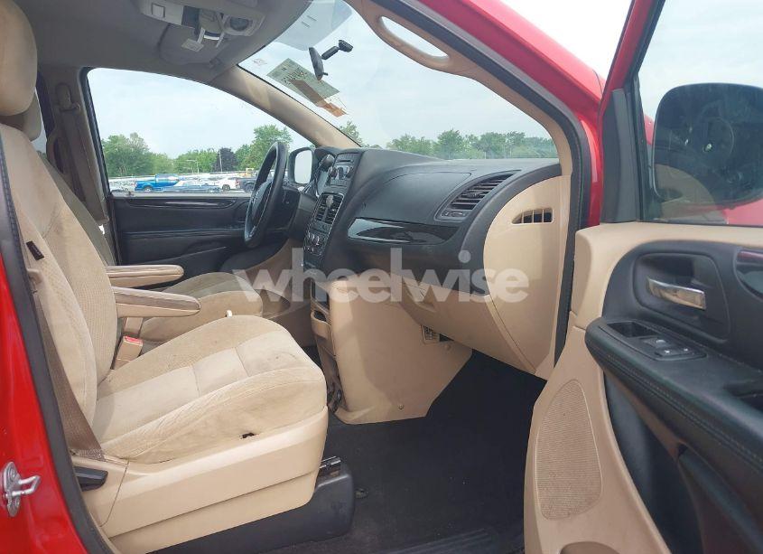 Photo 5 of 2015 Dodge Grand CARAVAN SE (VIN 2C4RDGBG9FR651317)