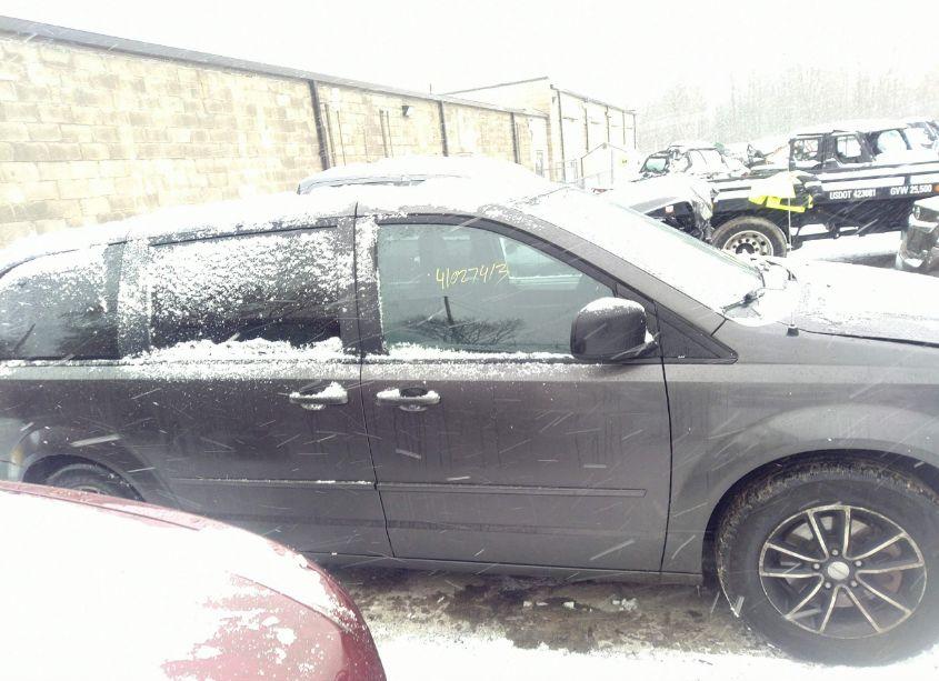 Photo 13 of 2015 Dodge Grand CARAVAN SE (VIN 2C4RDGBG9FR659160)