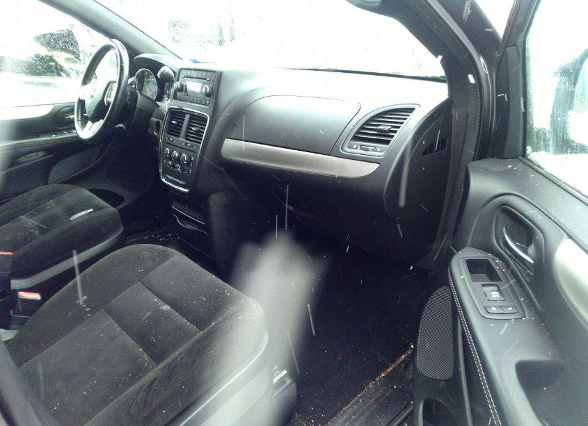 Photo 5 of 2015 Dodge Grand CARAVAN SE (VIN 2C4RDGBG9FR659160)