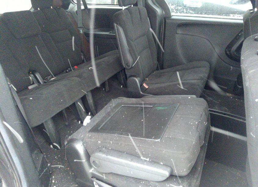 Photo 8 of 2015 Dodge Grand CARAVAN SE (VIN 2C4RDGBG9FR659160)