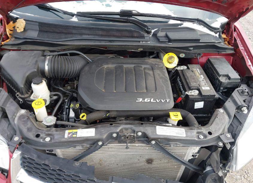 Photo 10 of 2015 Dodge Grand CARAVAN SE (VIN 2C4RDGBG9FR668635)