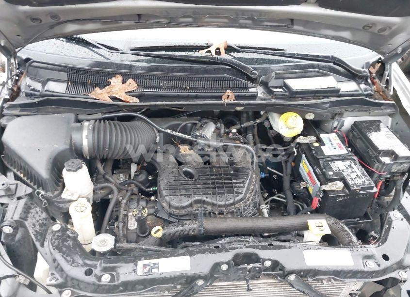 Photo 10 of 2015 Dodge Grand CARAVAN SE PLUS (VIN 2C4RDGBG9FR689971)