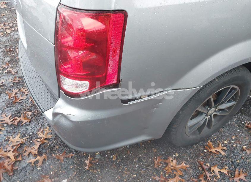 Photo 14 of 2015 Dodge Grand CARAVAN SE PLUS (VIN 2C4RDGBG9FR689971)