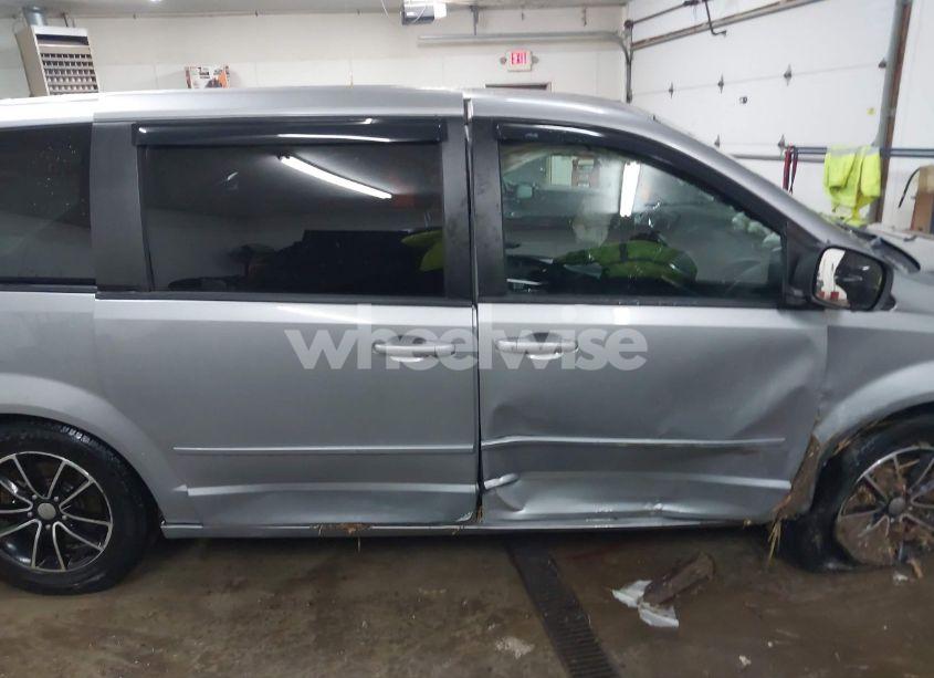 Photo 14 of 2015 Dodge Grand CARAVAN SE PLUS (VIN 2C4RDGBG9FR703691)