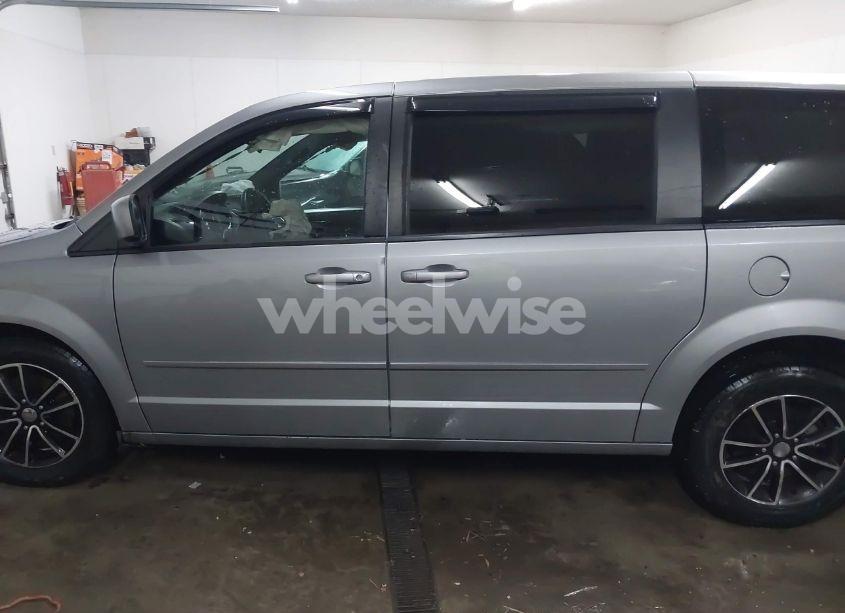 Photo 15 of 2015 Dodge Grand CARAVAN SE PLUS (VIN 2C4RDGBG9FR703691)