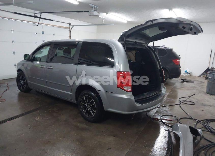 Photo 3 of 2015 Dodge Grand CARAVAN SE PLUS (VIN 2C4RDGBG9FR703691)
