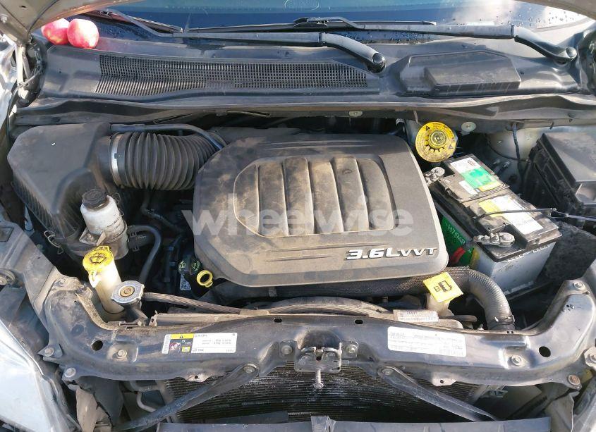 Photo 10 of 2015 Dodge Grand CARAVAN SE (VIN 2C4RDGBG9FR724878)