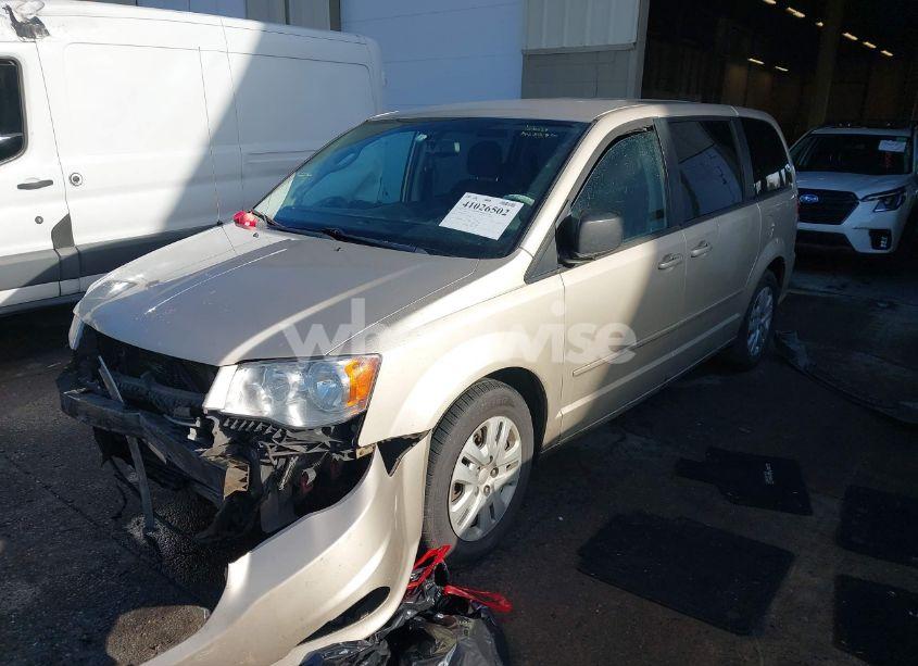 Photo 2 of 2015 Dodge Grand CARAVAN SE (VIN 2C4RDGBG9FR724878)