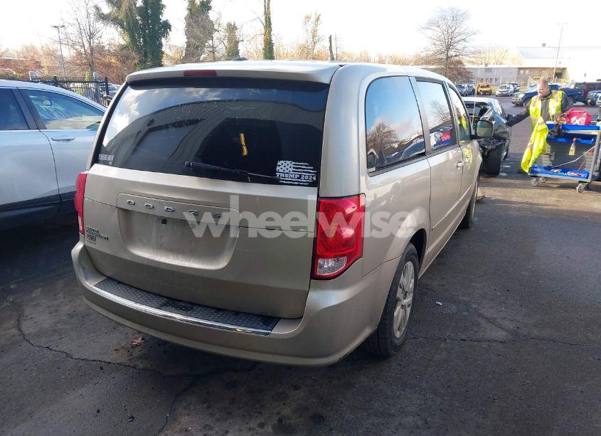 Photo 4 of 2015 Dodge Grand CARAVAN SE (VIN 2C4RDGBG9FR724878)