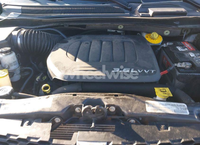 Photo 10 of 2016 Dodge Grand CARAVAN SE (VIN 2C4RDGBG9GR100757)