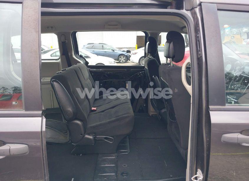 Photo 8 of 2016 Dodge Grand CARAVAN AMERICAN VALUE PKG (VIN 2C4RDGBG9GR116845)