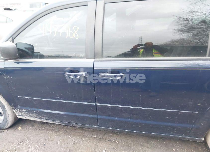 Photo 14 of 2016 Dodge Grand CARAVAN SE (VIN 2C4RDGBG9GR122967)