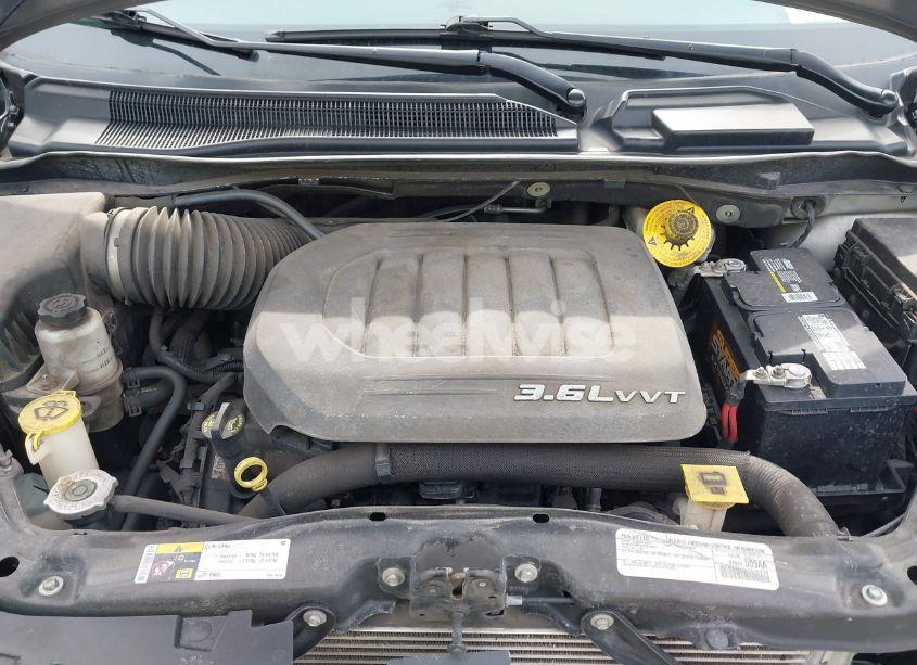 Photo 10 of 2016 Dodge Grand CARAVAN SE (VIN 2C4RDGBG9GR191965)