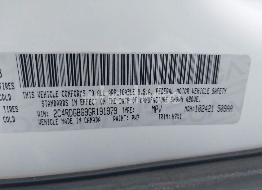 Photo 9 of 2016 Dodge Grand CARAVAN SE (VIN 2C4RDGBG9GR191979)