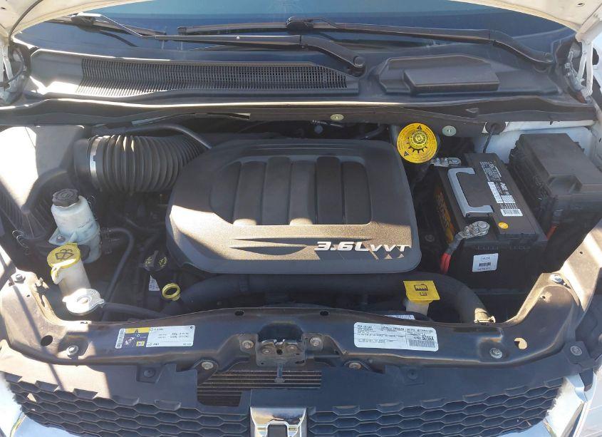 Photo 10 of 2016 Dodge Grand CARAVAN AMERICAN VALUE PKG (VIN 2C4RDGBG9GR218839)