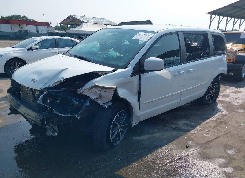 Photo 2 of 2016 Dodge Grand CARAVAN SE PLUS (VIN 2C4RDGBG9GR258984)