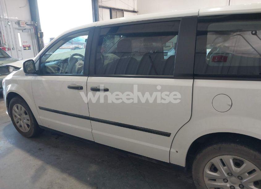 Photo 14 of 2016 Dodge Grand CARAVAN AMERICAN VALUE PKG (VIN 2C4RDGBG9GR336406)