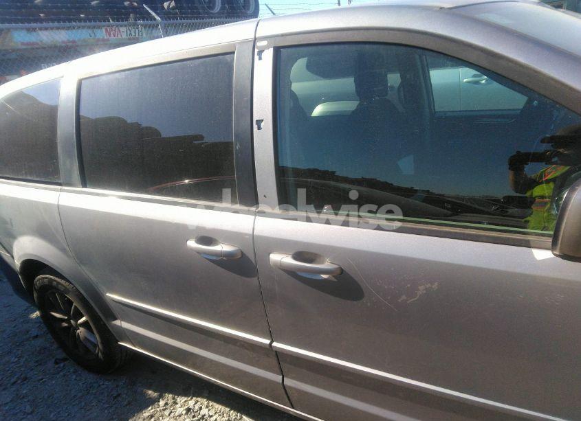 Photo 13 of 2016 Dodge Grand CARAVAN SE PLUS (VIN 2C4RDGBG9GR349723)