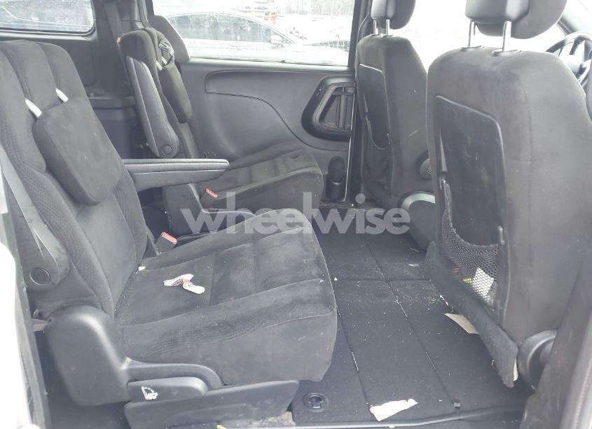 Photo 8 of 2016 Dodge Grand CARAVAN SE PLUS (VIN 2C4RDGBG9GR357837)