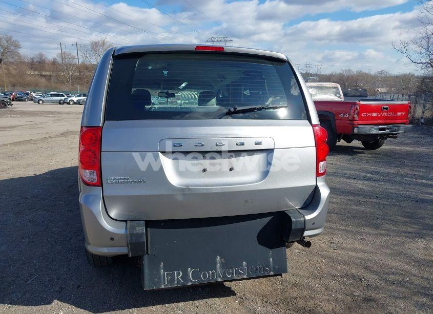 Photo 17 of 2016 Dodge Grand CARAVAN AMERICAN VALUE PKG (VIN 2C4RDGBG9GR400671)