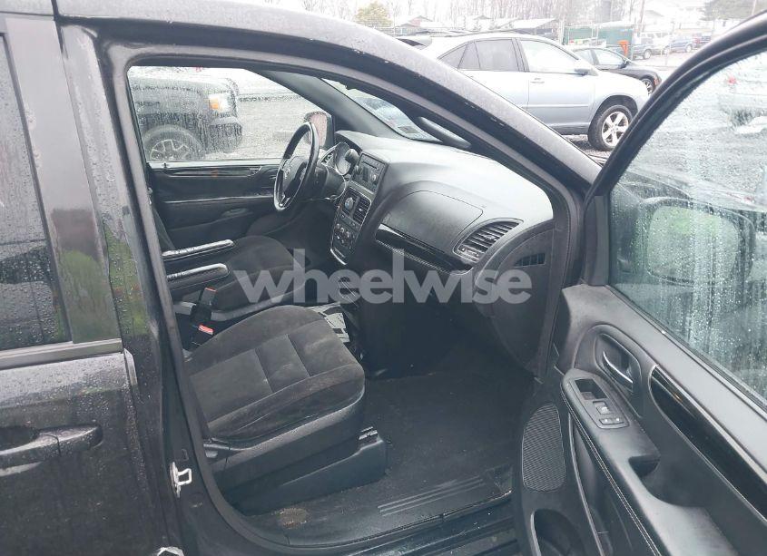 Photo 5 of 2017 Dodge Grand CARAVAN SE PLUS (VIN 2C4RDGBG9HR548708)