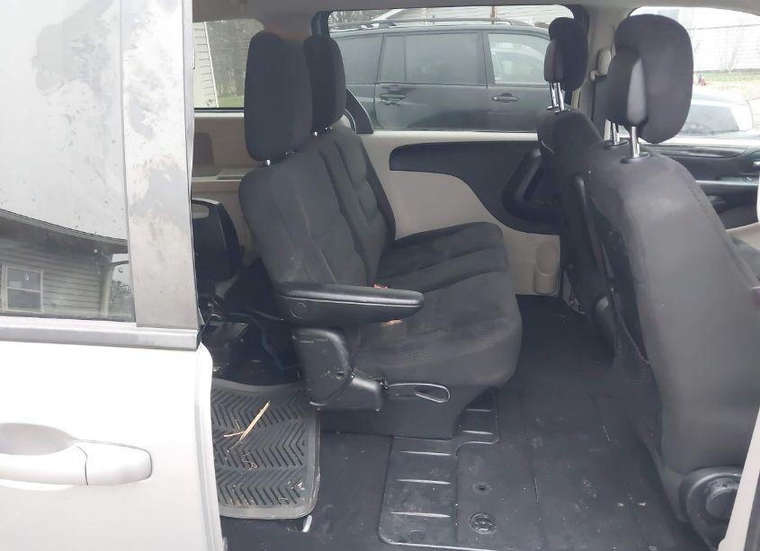 Photo 8 of 2017 Dodge Grand CARAVAN SE (VIN 2C4RDGBG9HR555528)