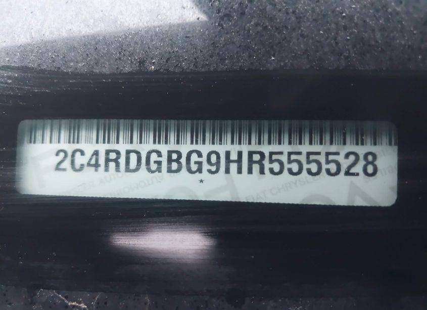 Photo 9 of 2017 Dodge Grand CARAVAN SE (VIN 2C4RDGBG9HR555528)