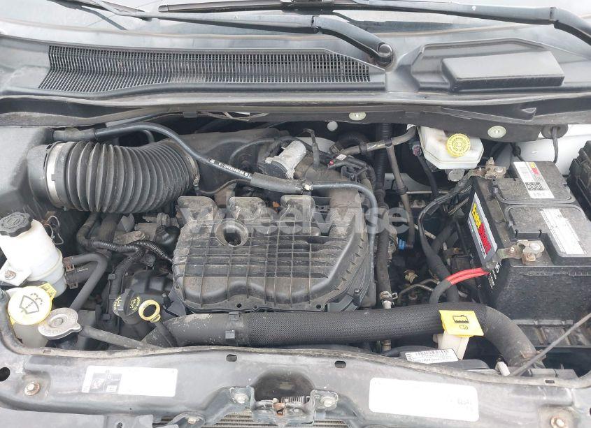 Photo 10 of 2017 Dodge Grand CARAVAN SE (VIN 2C4RDGBG9HR713088)