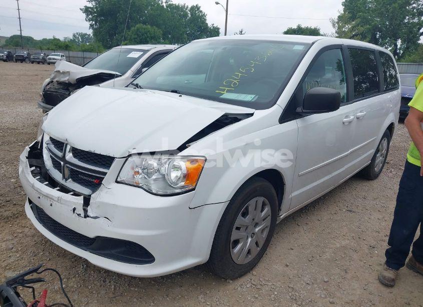 Photo 2 of 2017 Dodge Grand CARAVAN SE (VIN 2C4RDGBG9HR713088)