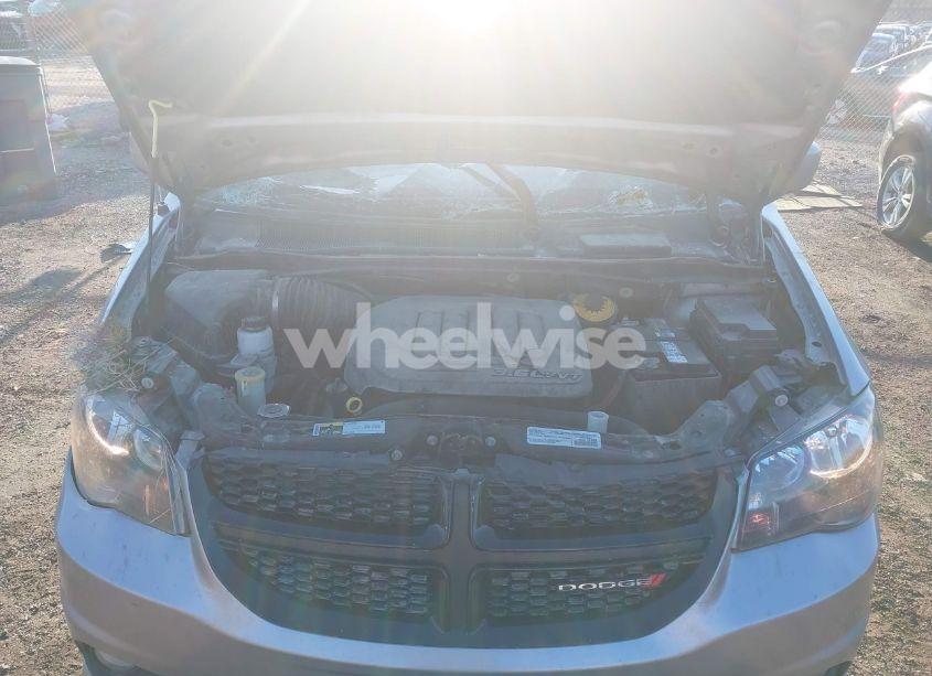 Photo 10 of 2018 Dodge Grand CARAVAN SE PLUS (VIN 2C4RDGBG9JR138884)