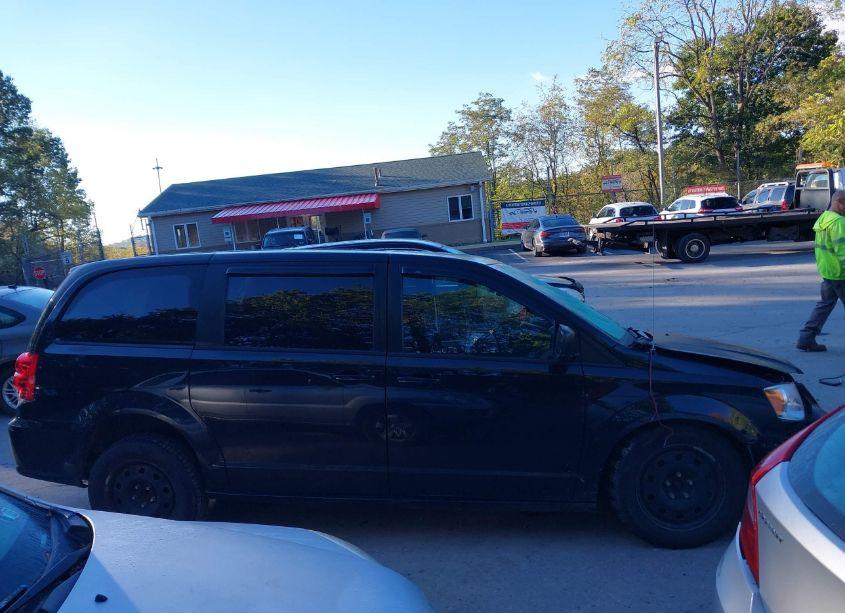 Photo 14 of 2018 Dodge Grand CARAVAN SE (VIN 2C4RDGBG9JR139789)