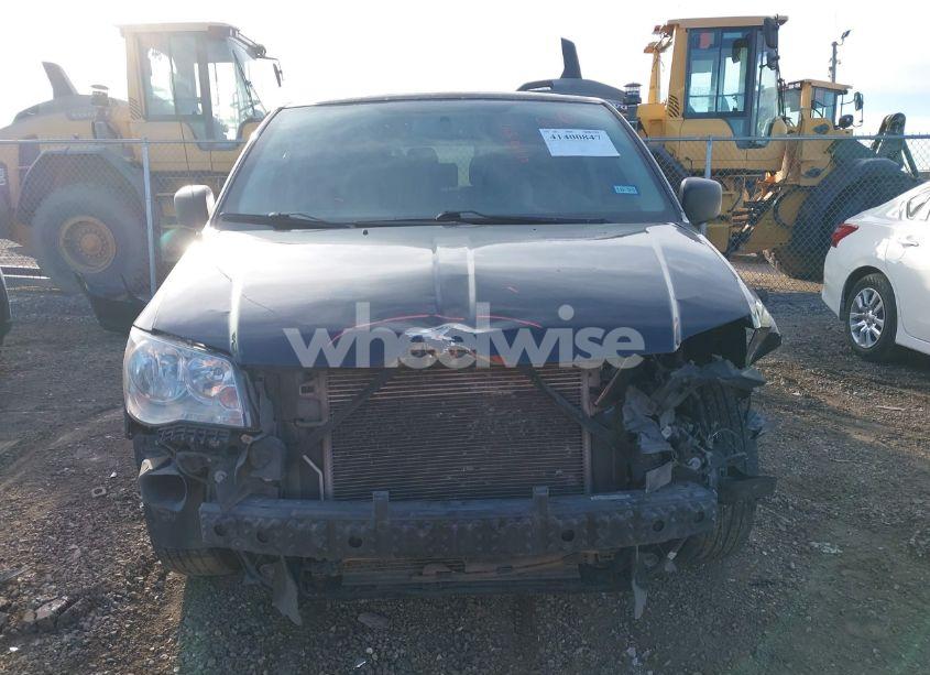 Photo 6 of 2018 Dodge Grand CARAVAN SE (VIN 2C4RDGBG9JR163705)