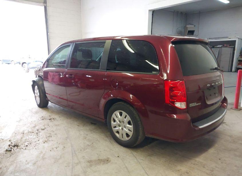 Photo 3 of 2018 Dodge Grand CARAVAN SE (VIN 2C4RDGBG9JR188183)