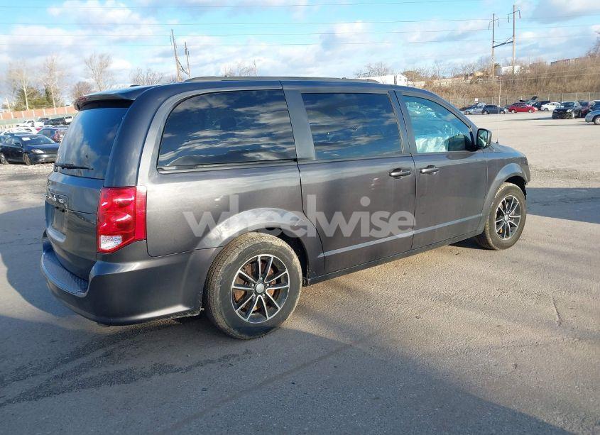 Photo 4 of 2018 Dodge Grand CARAVAN SE PLUS (VIN 2C4RDGBG9JR304692)