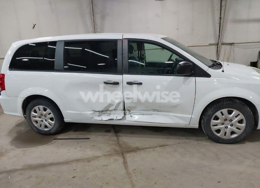 Photo 6 of 2019 Dodge Grand CARAVAN SE (VIN 2C4RDGBG9KR501685)