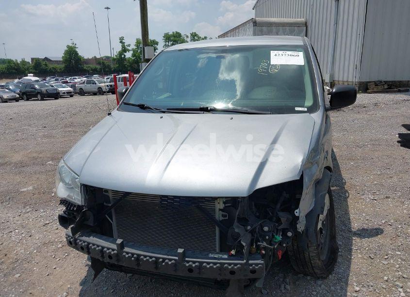 Photo 12 of 2019 Dodge Grand CARAVAN SE (VIN 2C4RDGBG9KR599522)