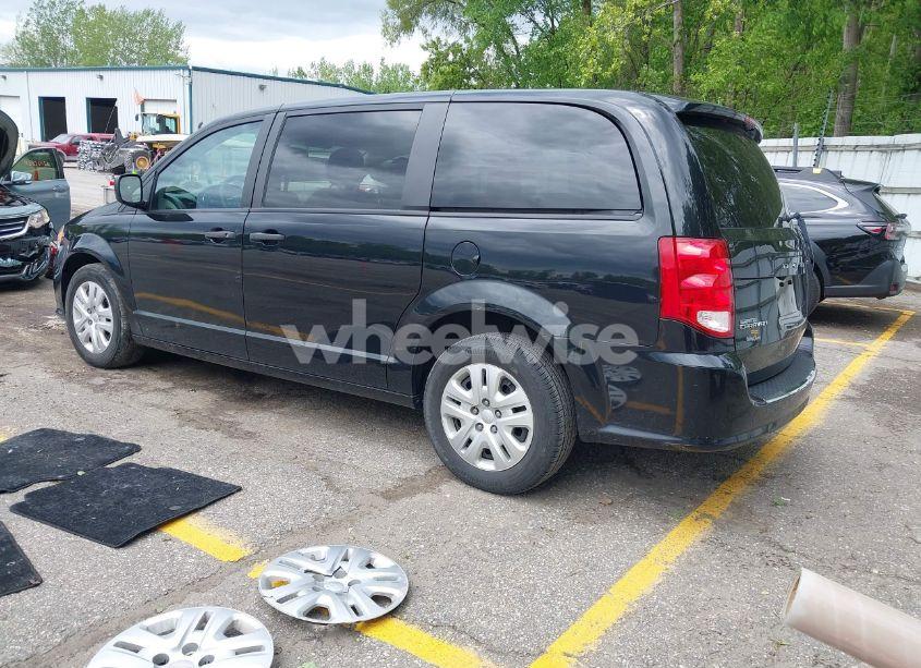 Photo 3 of 2019 Dodge Grand CARAVAN SE (VIN 2C4RDGBG9KR615394)