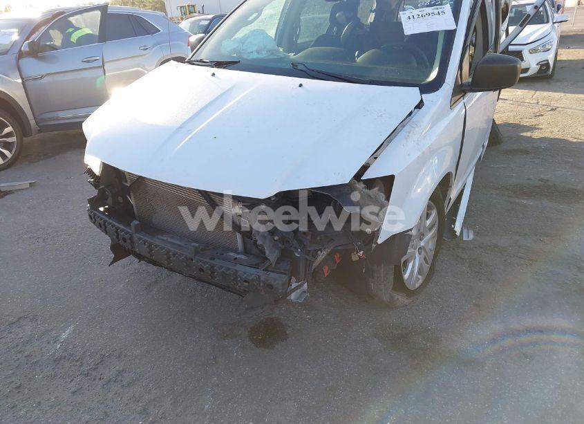 Photo 6 of 2019 Dodge Grand CARAVAN SE (VIN 2C4RDGBG9KR649285)