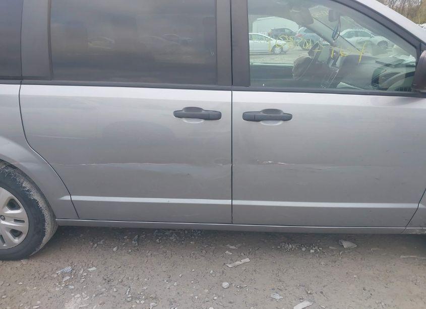 Photo 14 of 2019 Dodge Grand CARAVAN SE (VIN 2C4RDGBG9KR809410)