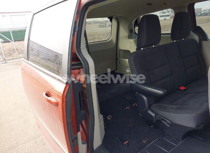 Photo 8 of 2012 Dodge Grand CARAVAN SE/AVP (VIN 2C4RDGBGXCR218097)