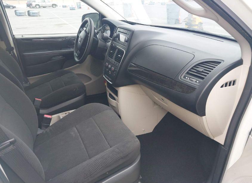 Photo 5 of 2012 Dodge Grand CARAVAN SE/AVP (VIN 2C4RDGBGXCR226152)