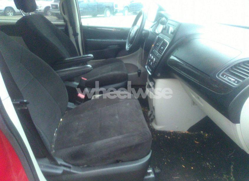 Photo 5 of 2012 Dodge Grand CARAVAN SE/AVP (VIN 2C4RDGBGXCR244117)