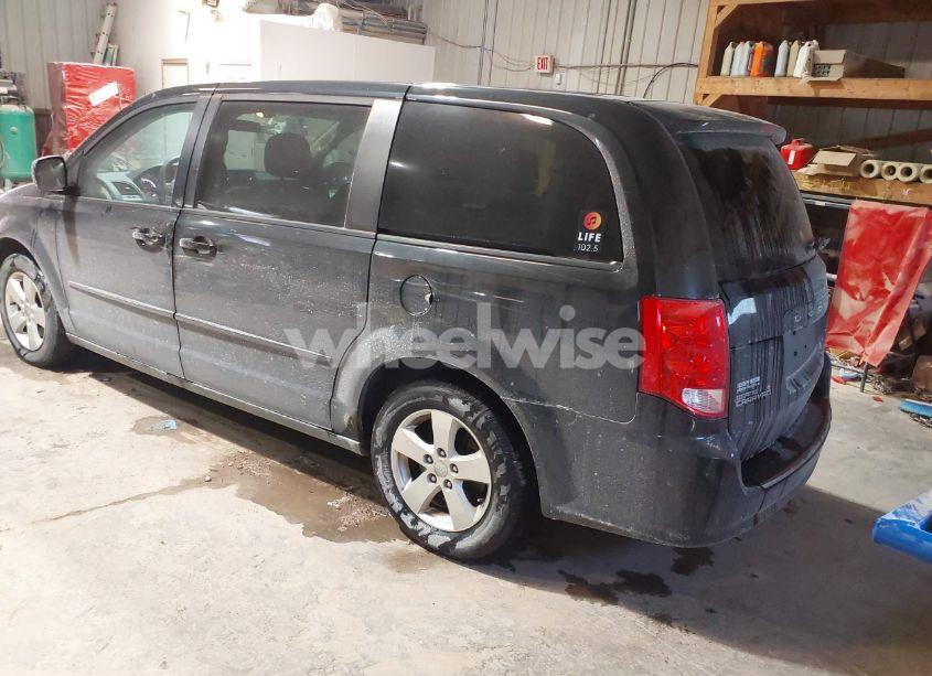 Photo 3 of 2013 Dodge Grand CARAVAN SE (VIN 2C4RDGBGXDR549361)