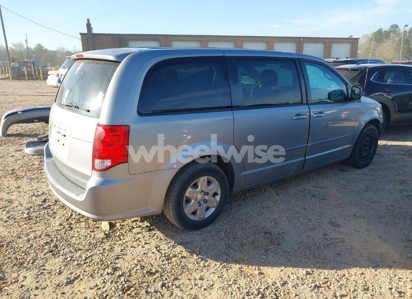 Photo 4 of 2013 Dodge Grand CARAVAN SE (VIN 2C4RDGBGXDR612619)
