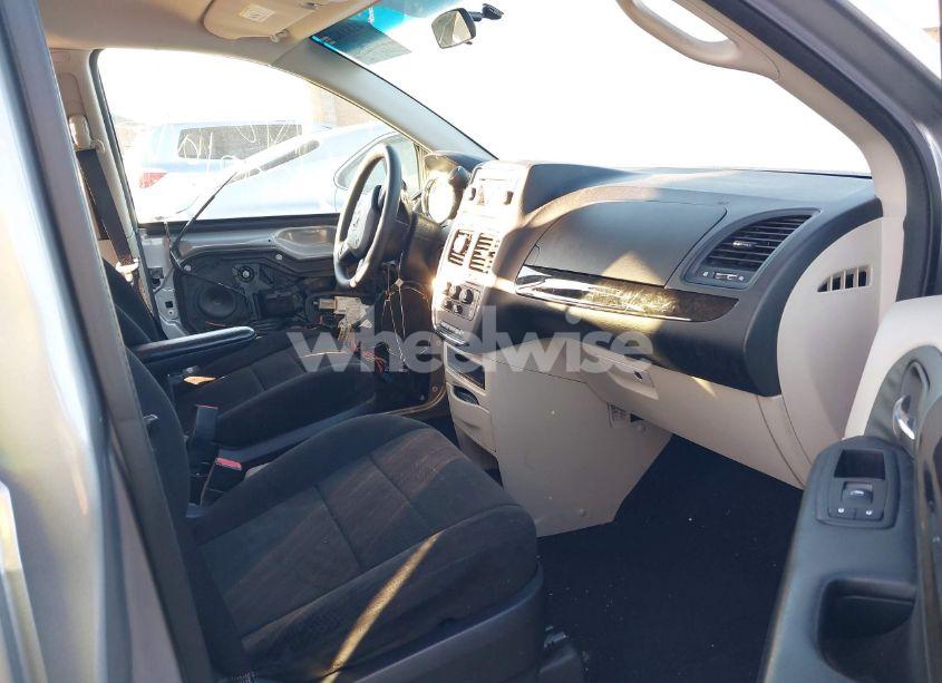 Photo 5 of 2013 Dodge Grand CARAVAN SE (VIN 2C4RDGBGXDR612619)