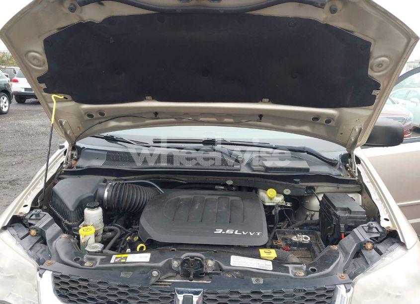 Photo 10 of 2013 Dodge Grand CARAVAN SE (VIN 2C4RDGBGXDR695923)