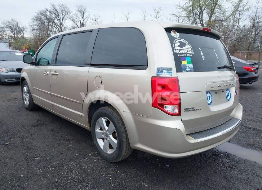 Photo 3 of 2013 Dodge Grand CARAVAN SE (VIN 2C4RDGBGXDR695923)